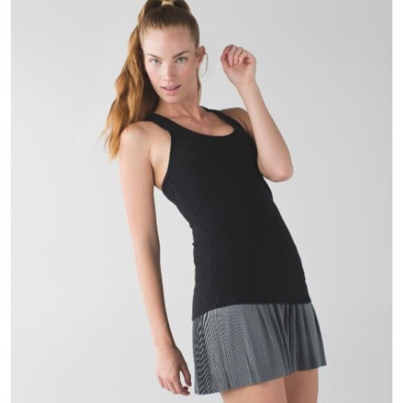 LULULEMON RACERBACK TANK WOMENS  SIZE 6 BLACK - Picture 1 of 15
